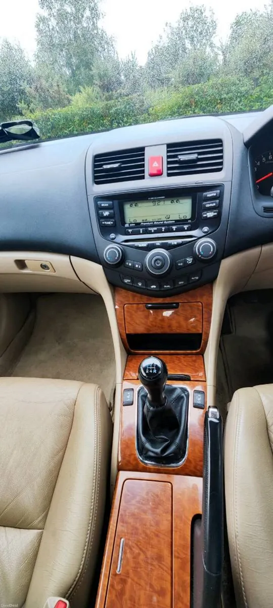 Honda Accord 2006 Executive 2.0 i-VTEC - Image 4