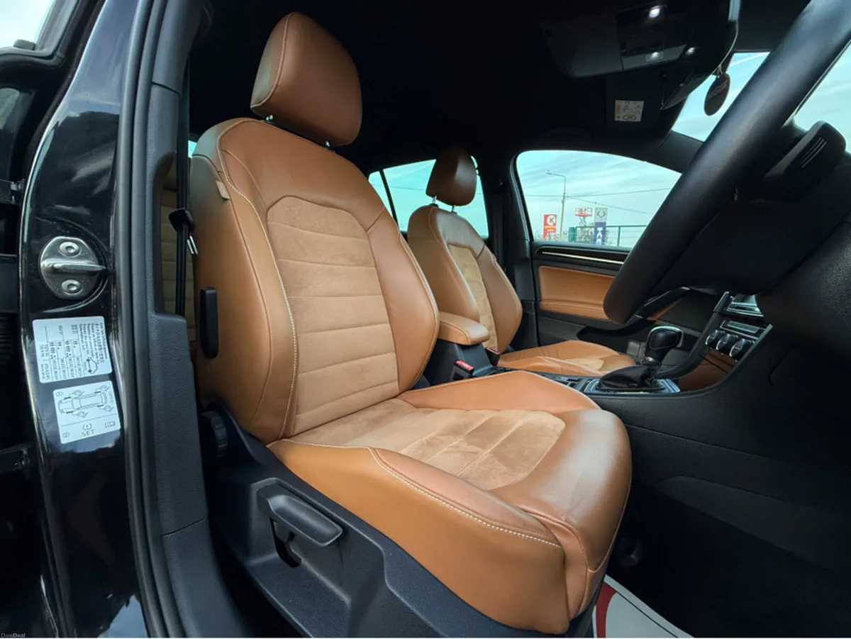 Volkswagen Golf ONLY 28,887KM !! TAN LEATHER HIGHL - Image 3