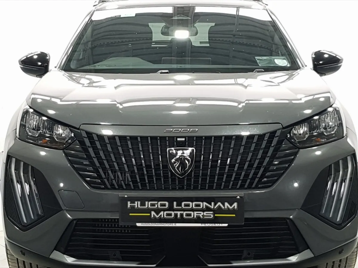 Peugeot 2008 ALLURE 1.2 MILD-HYBRID 13 - Image 2