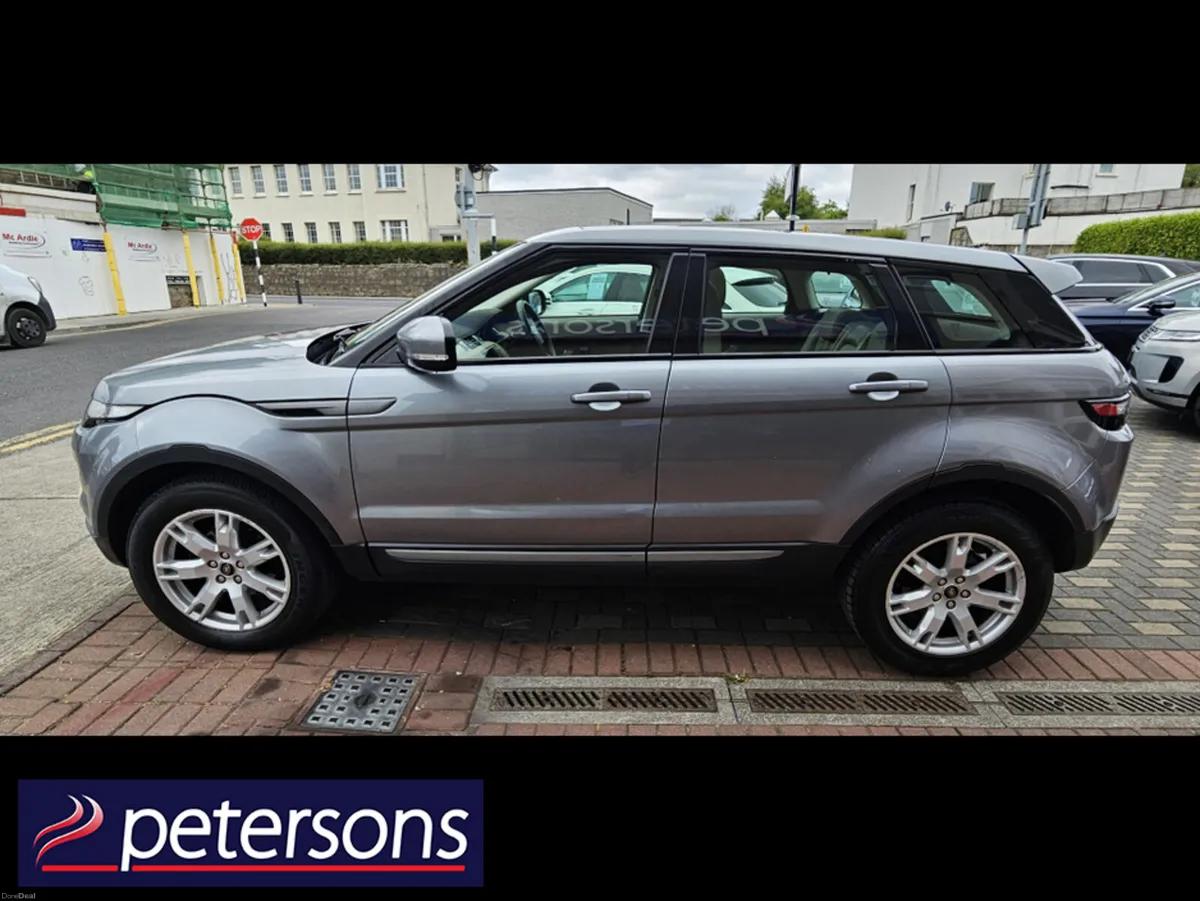 Land Rover Range Rover Evoque 2.2 LITRE PURE TECH - Image 5
