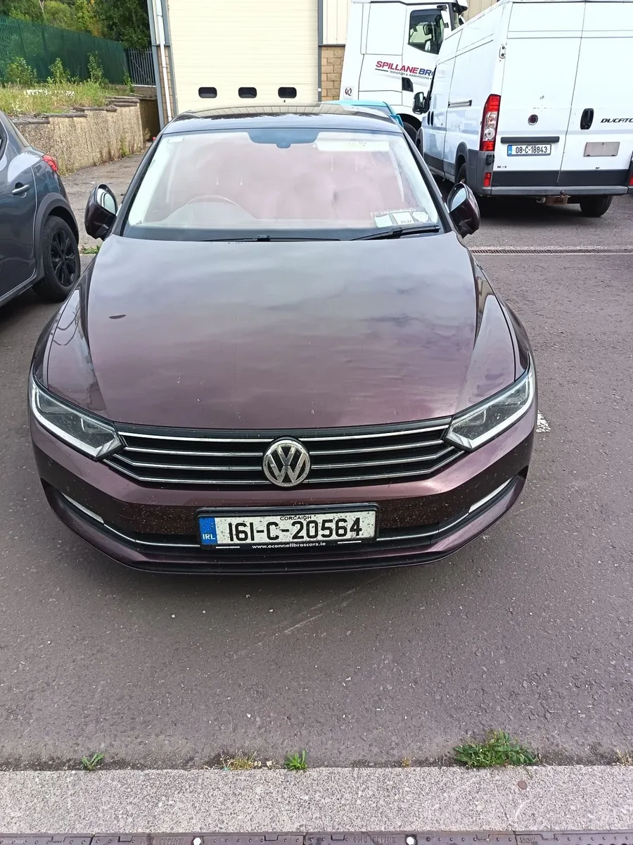 Volkswagen Passat 2016 - Image 1