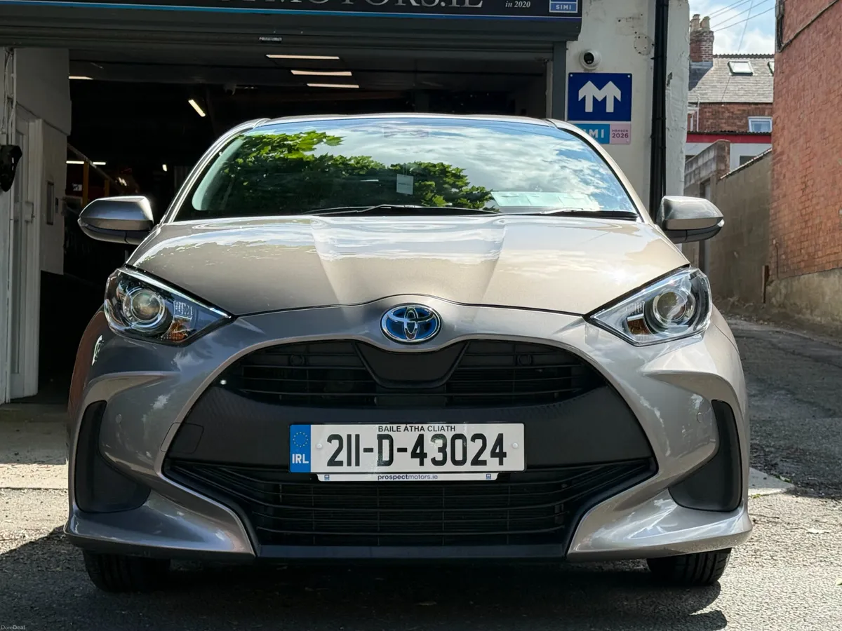2021 Toyota Yaris, Hybrid Automatic, New Nct, 7 - Image 2
