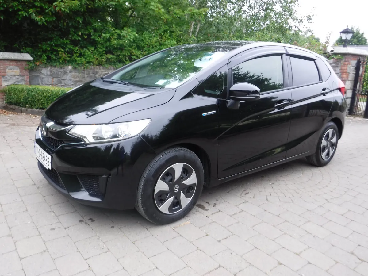 HONDA FIT 1.5 AUTO HYBRID L-SPEC ANDROID+CARPLAY - Image 6