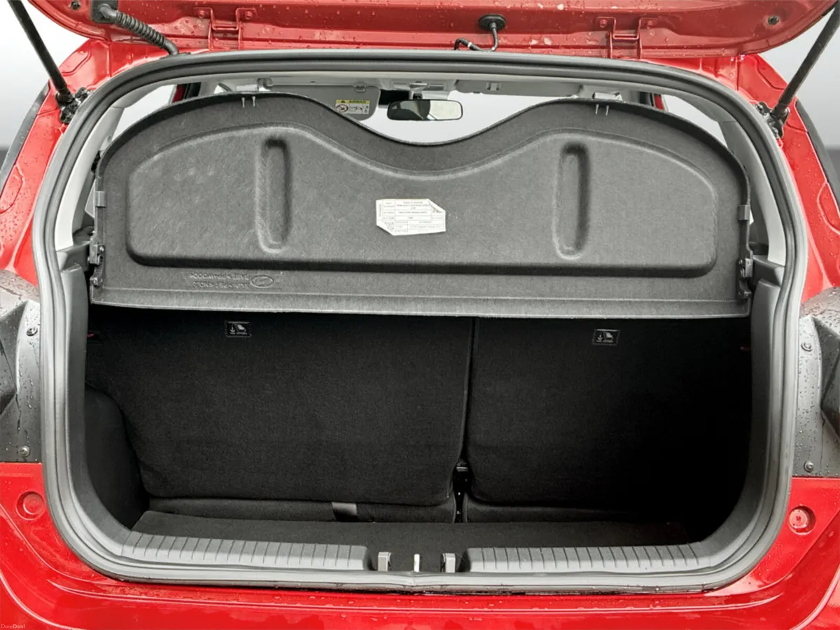 Hyundai i10 Classic 1.0 Petrol - Image 6