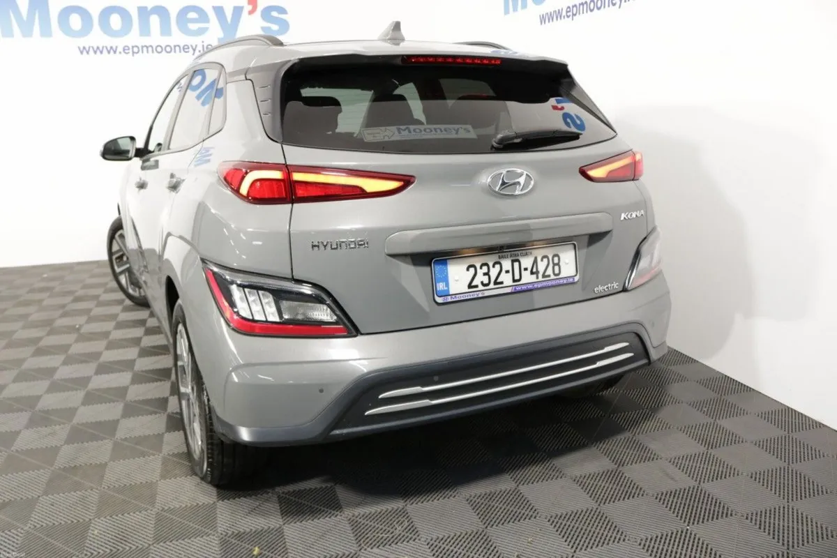 Hyundai KONA ELECTRIC PREMIUM 64 kHw EV - Image 6