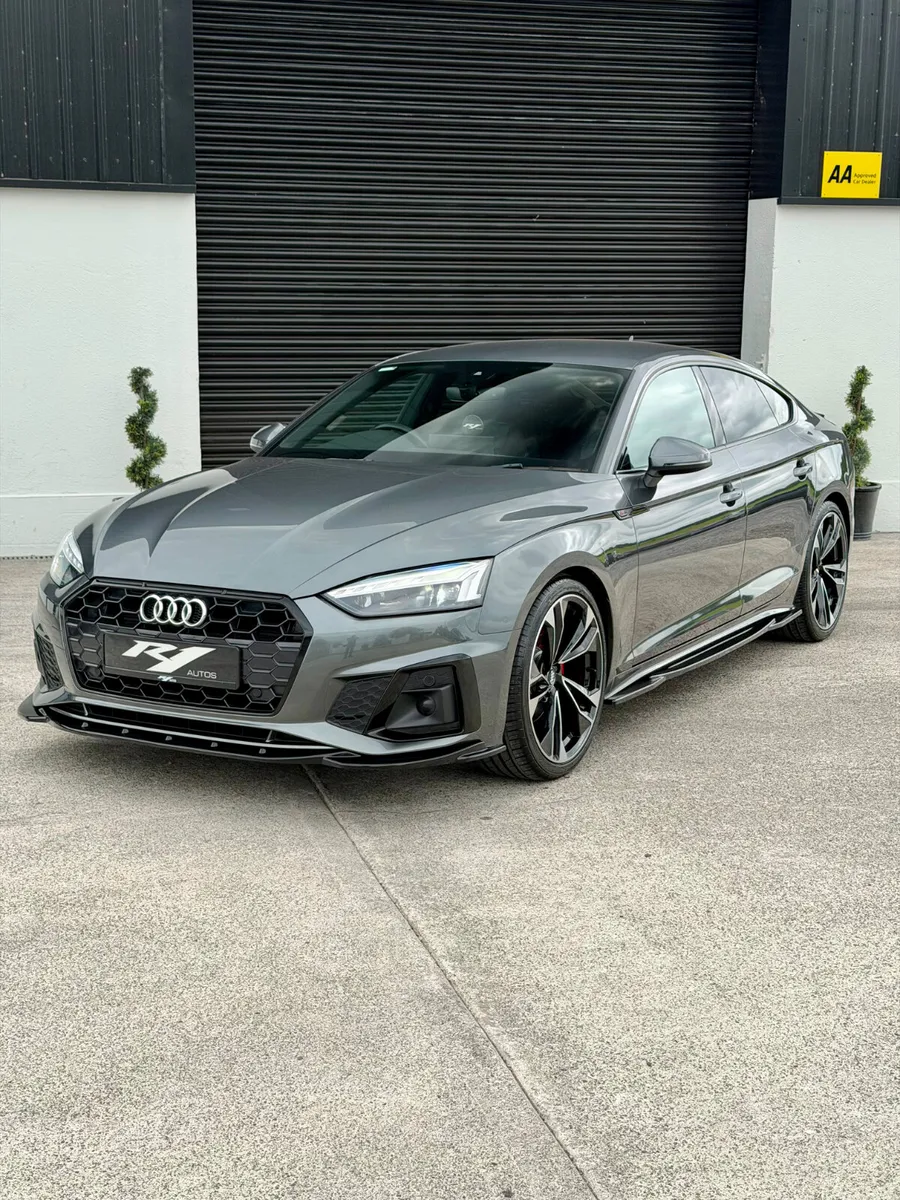 2021 AUDI A5 S LINE BLACK EDITION  STYLE PACK 35 T - Image 3
