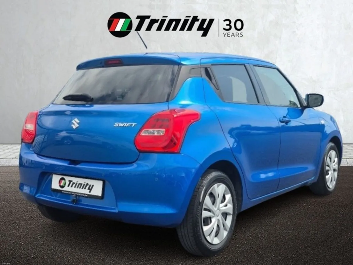 Suzuki Swift ** XG ** AUTO ** TRINITY MOTORS ** - Image 3