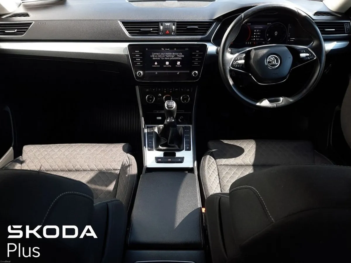 Skoda Superb **AMBITION** 2.0TDI 150BHP MANUAL - Image 2