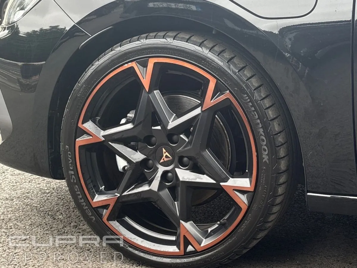 Cupra Leon ***JUST ARRIVED *** CUPRA LEON SP PHEV - Image 5