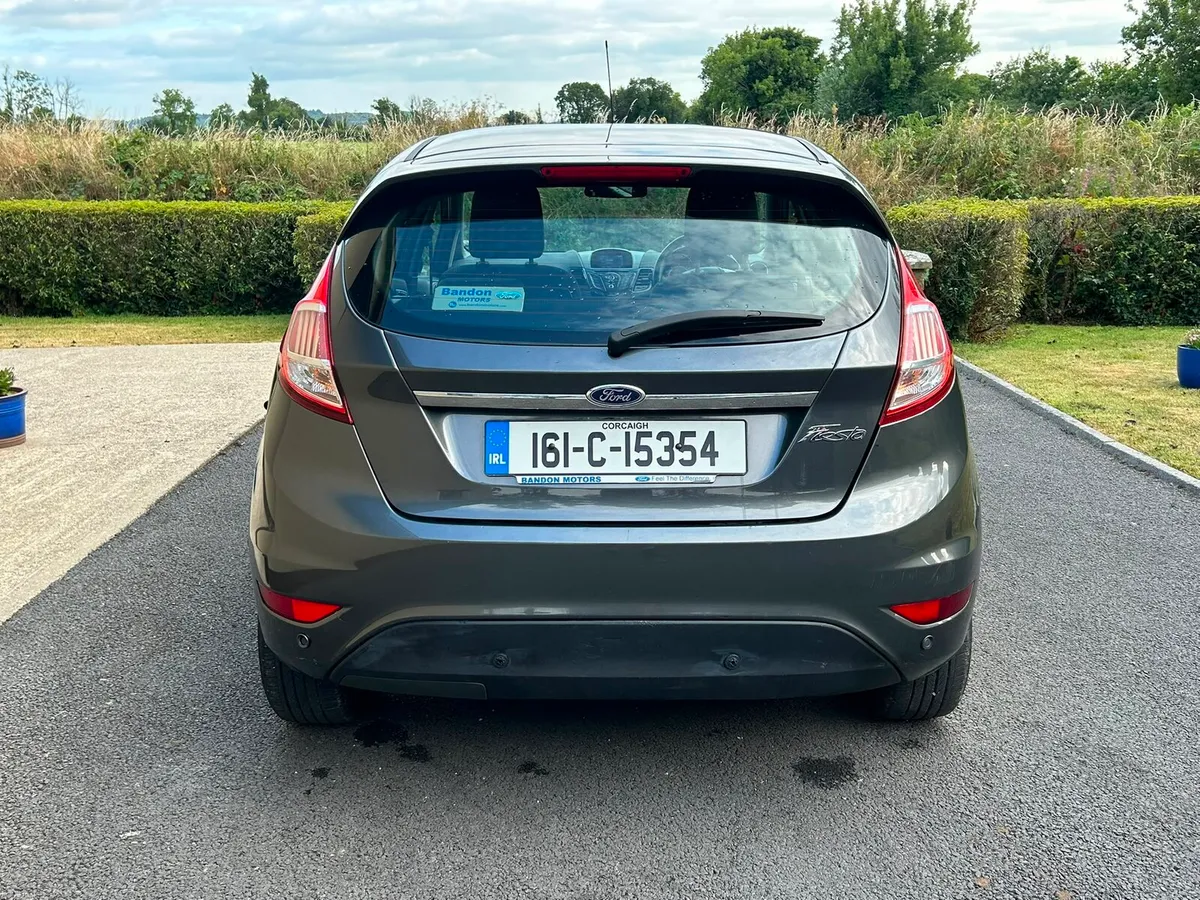 2016 Ford fiesta - Image 3