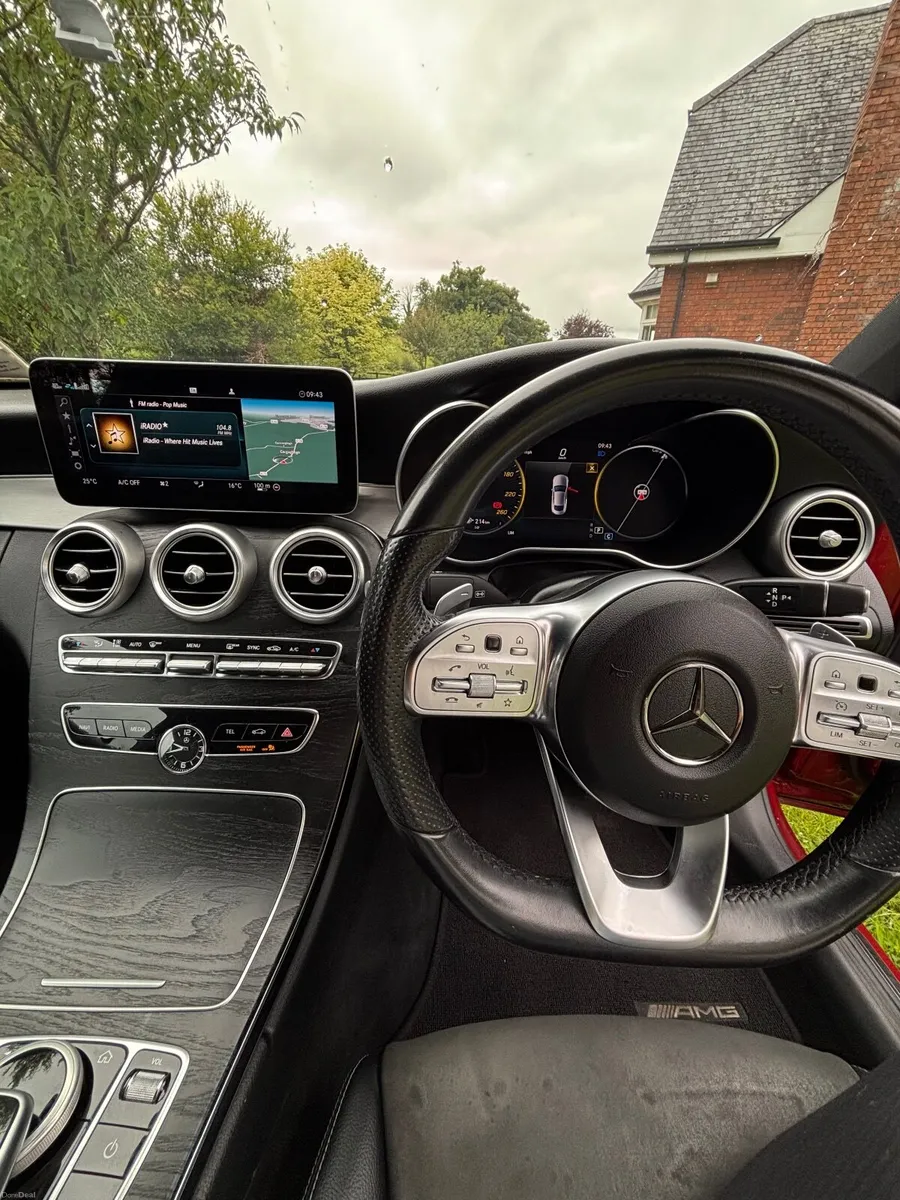 Mercedes-Benz C-Class 2019 - Image 3
