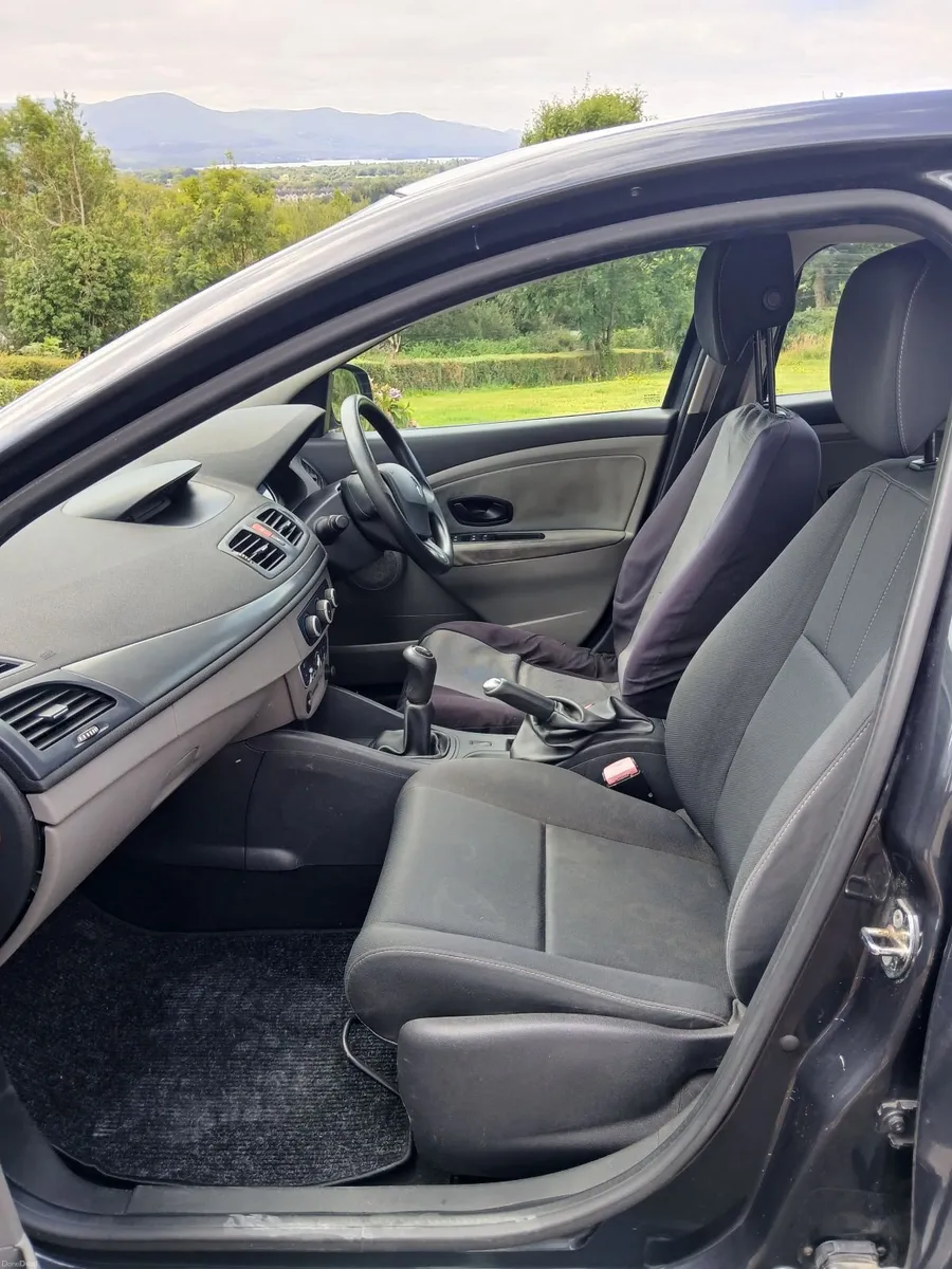 Renault Megane 2010 - Image 4