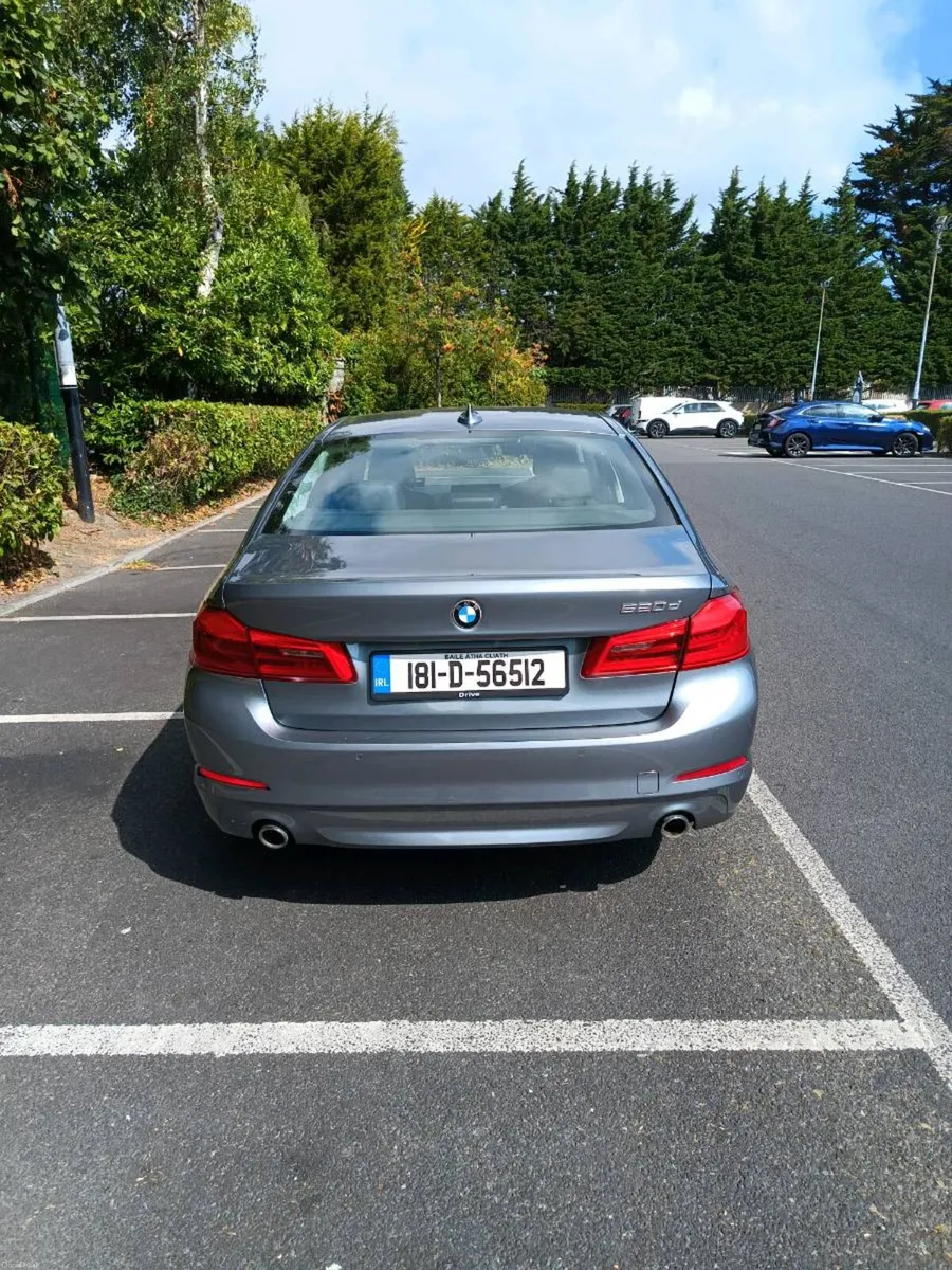 Car - Image 4