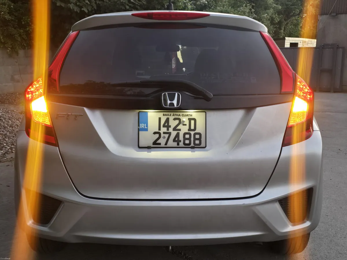 2014 HONDA FIT/JAZZ HYBRID  AUTOMATIC NCT'd €6,900 - Image 2