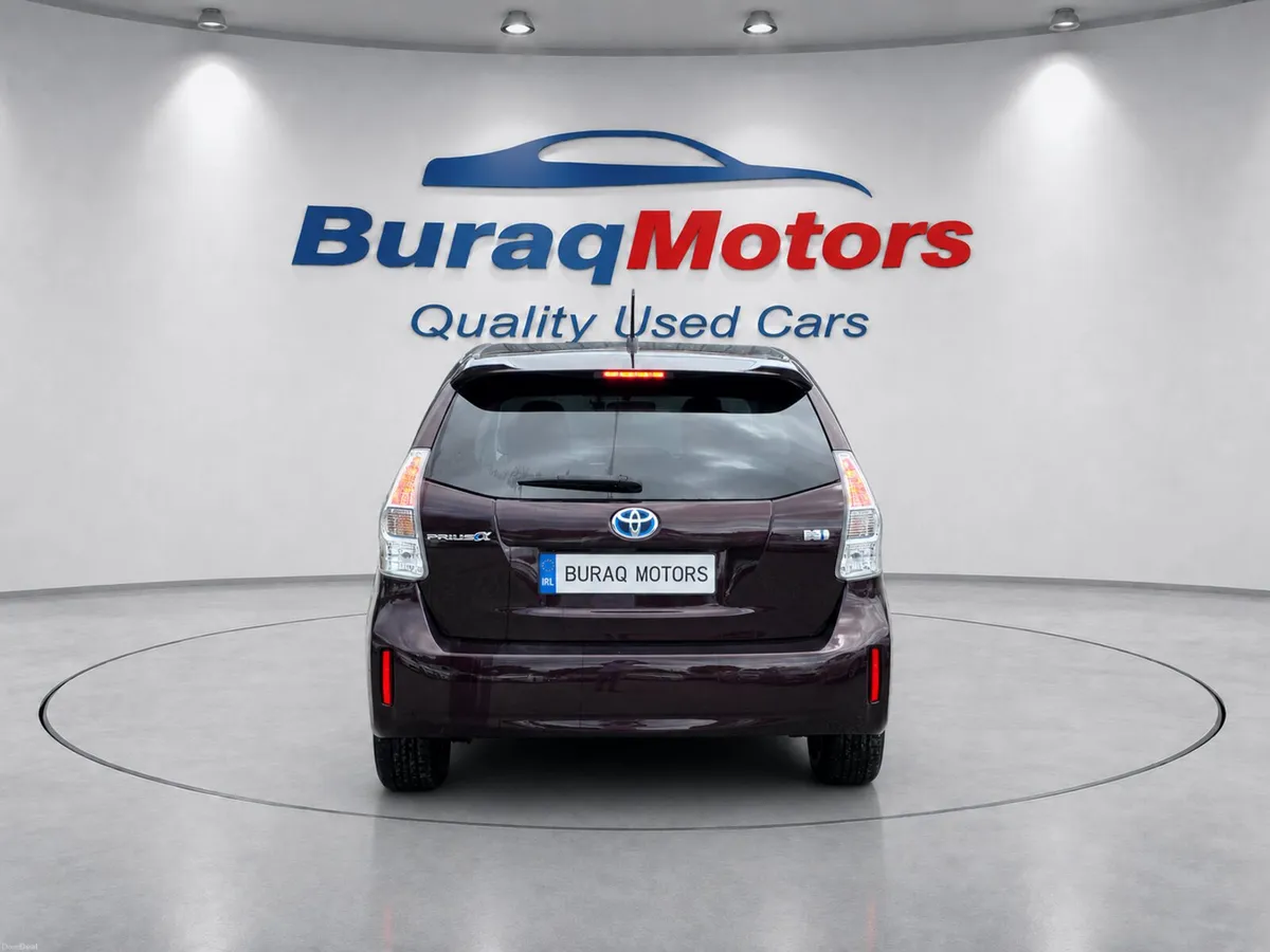 Toyota prius alpha 7 seater Self charging Hybrid - Image 6