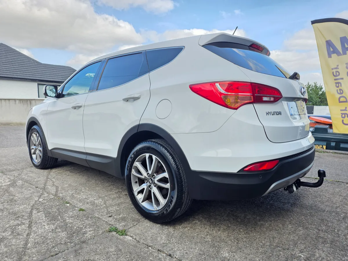 2014 HYUNDAI SANTAFE 4WD * EXECUTIVE * LOW MILES * - Image 6