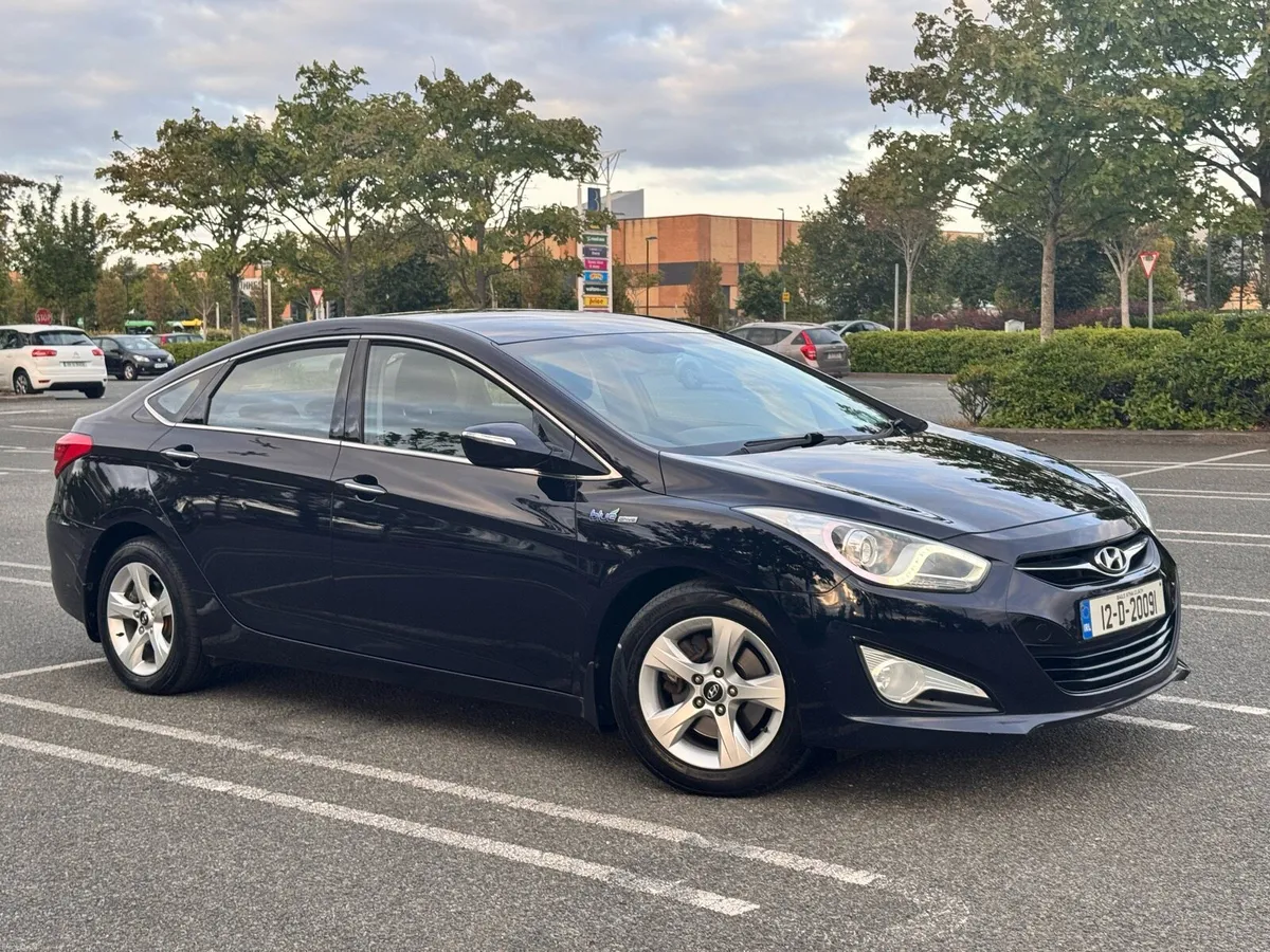 2012 Hyundai i40 1.7 CRDi | 180,000 km | New NCT - Image 1