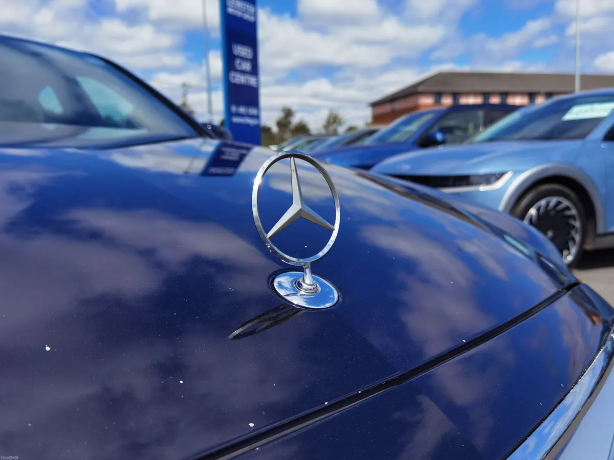 MERCEDES-BENZ E CLASS E220 BLUETEC AVANTGARDE AUTO - Image 3