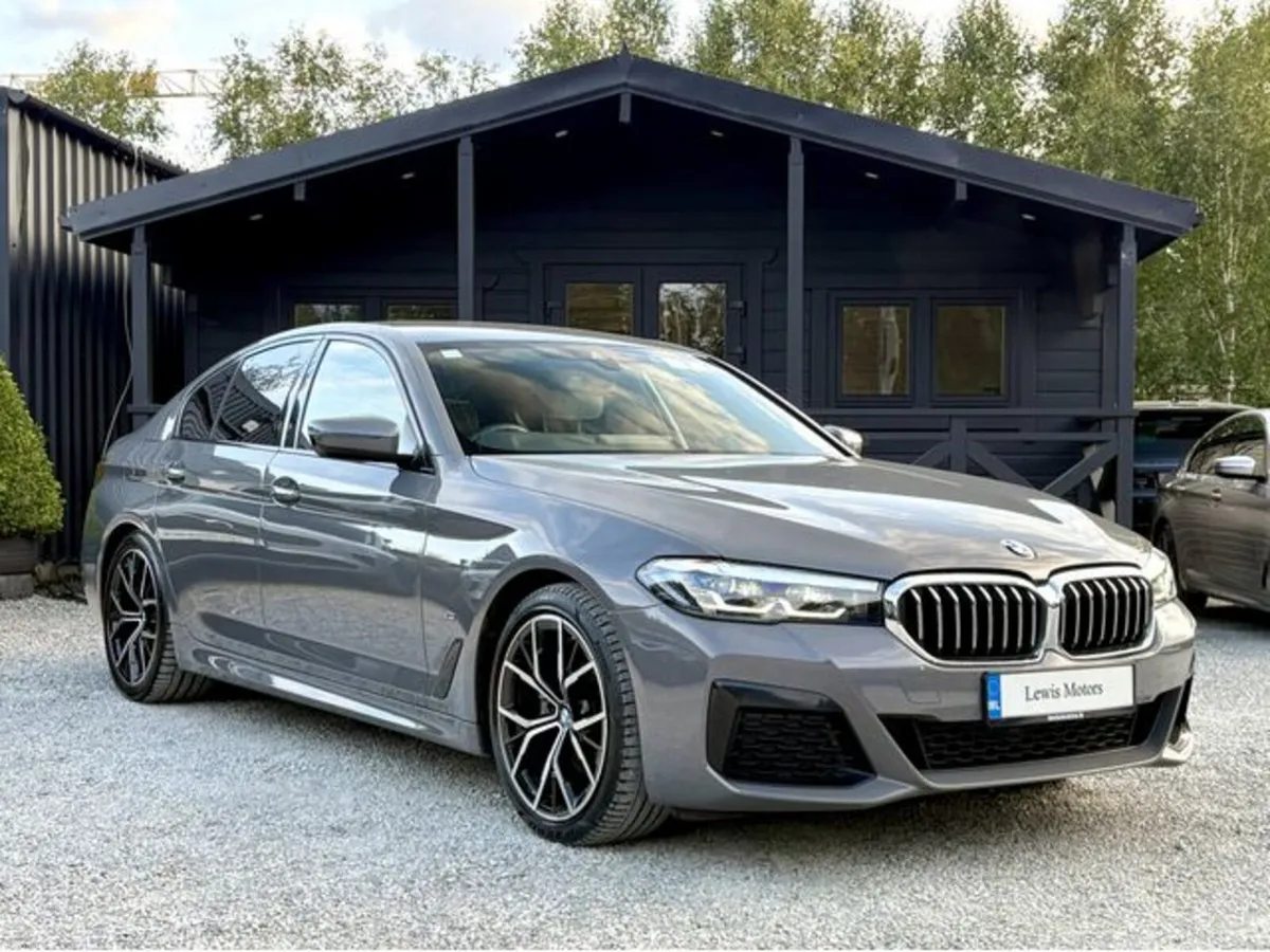 BMW 5-Series 520D M SPORT, BRENINA GREY, IVORY WHI - Image 1