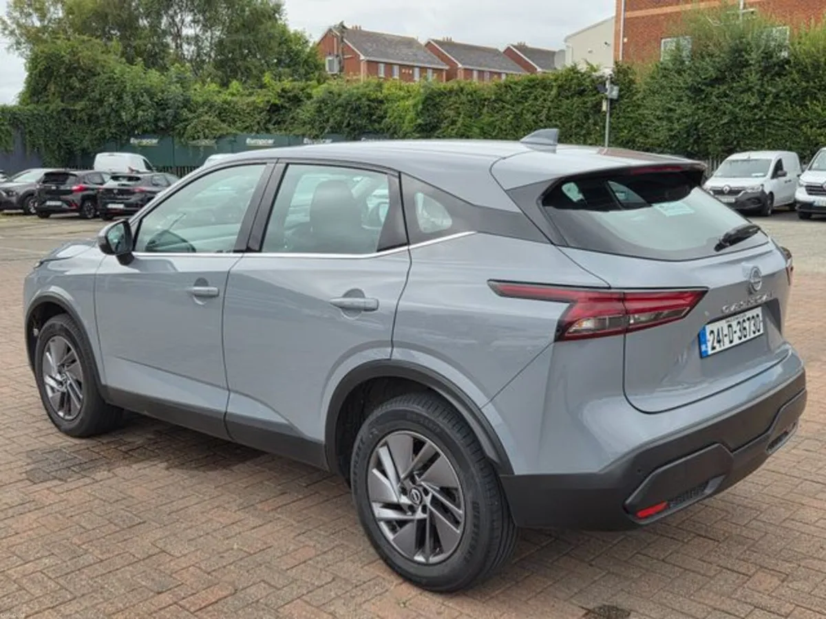 Nissan Qashqai QQ 1.3 HYB SV MY2.75 4DR - Image 5
