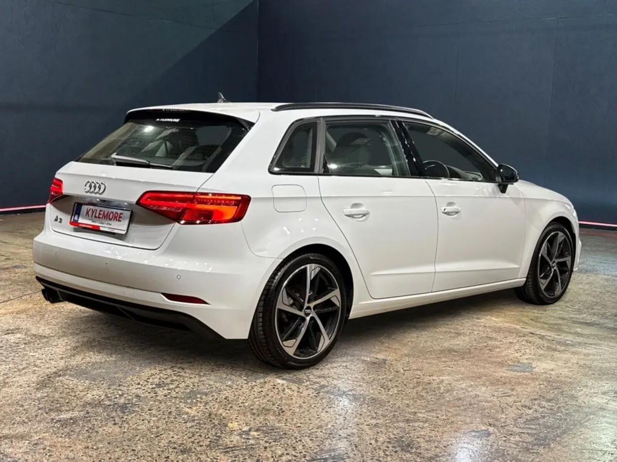 Audi A3 1.4 AUTOMATIC - BLACK STYLING EDITION - UP - Image 3