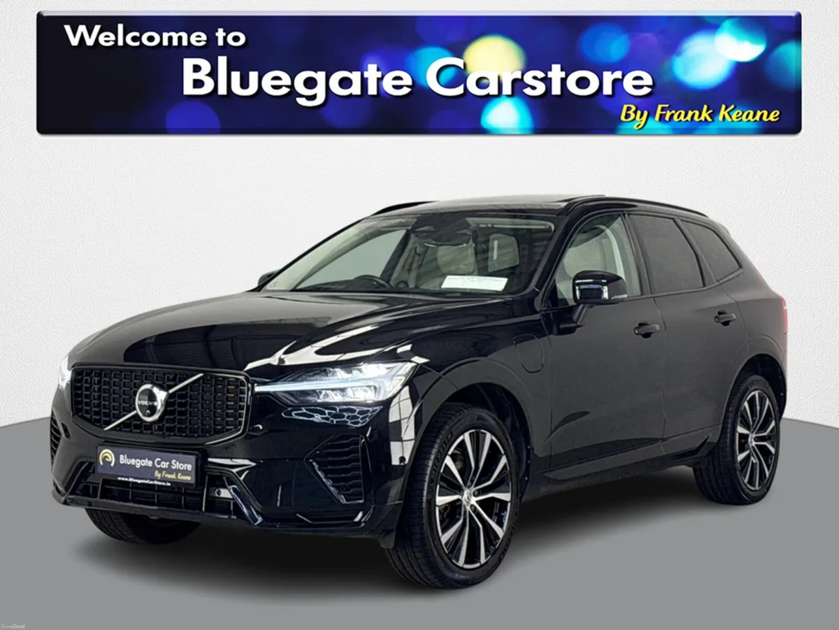 Volvo XC60 T8 RECHARGE ULTIMATE AWD **BLACK AND CR - Image 6