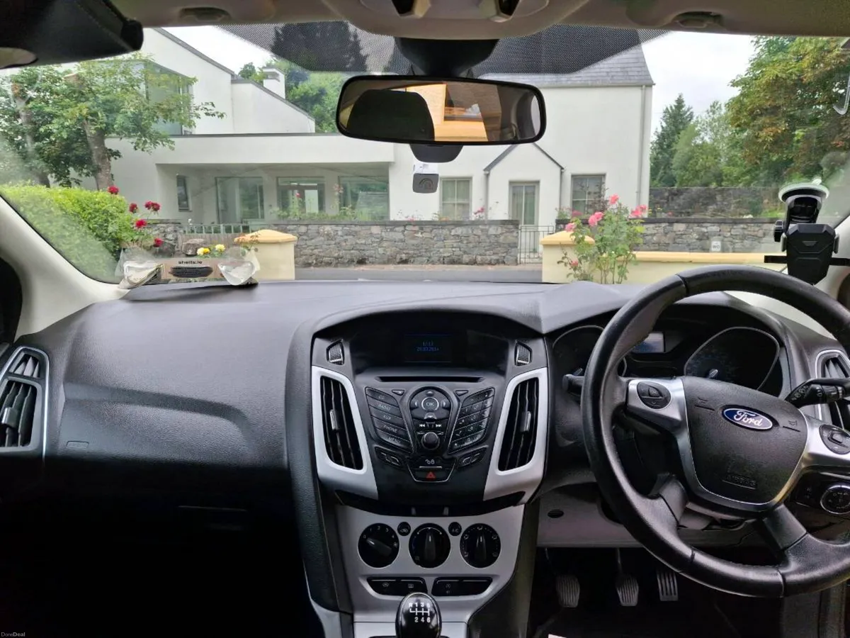 Ford focus - Image 5