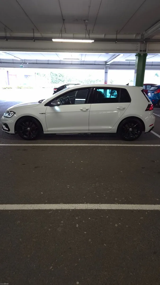Volkswagen Golf R DSG 2019 - Image 4