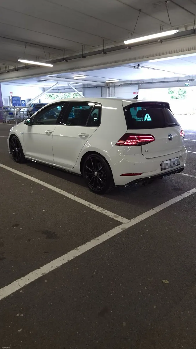 Volkswagen Golf R DSG 2019 - Image 1