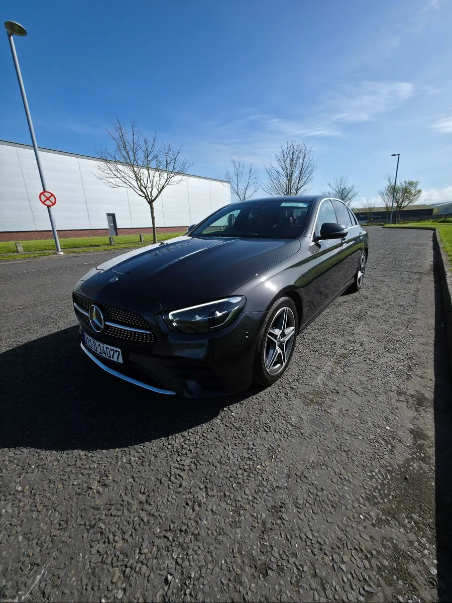 Mercedes-Benz E-Class 2021 - Image 2