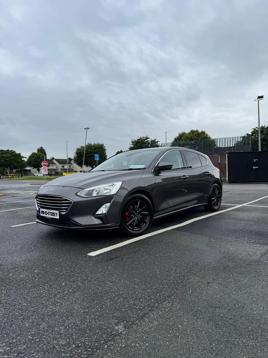 2019 Ford Focus - Image 1