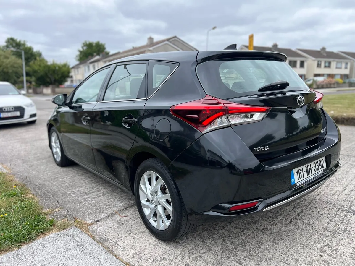 Toyota Auris 1.6 D - Image 4