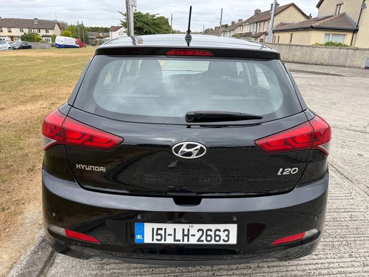 Hyundai i20 1.2 Deluxe ONLY 21K NEW NCT - Image 6