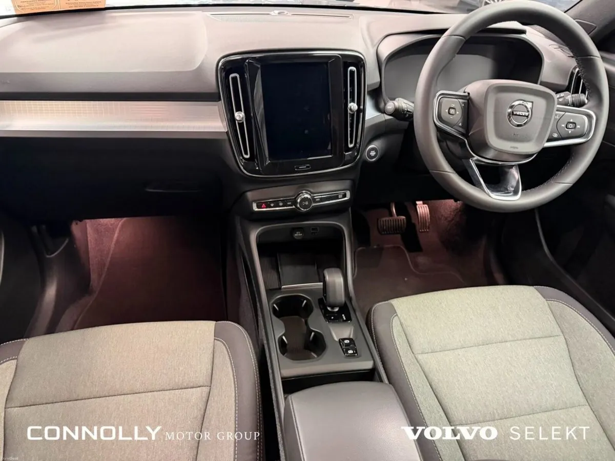 Volvo XC40 XC40 T4 Recharge Auto - Image 3