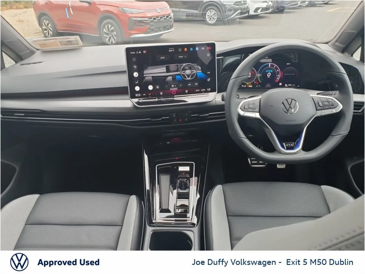 Volkswagen Golf GOLF GTE 1.5 TSI PHEV 177HP - Image 2