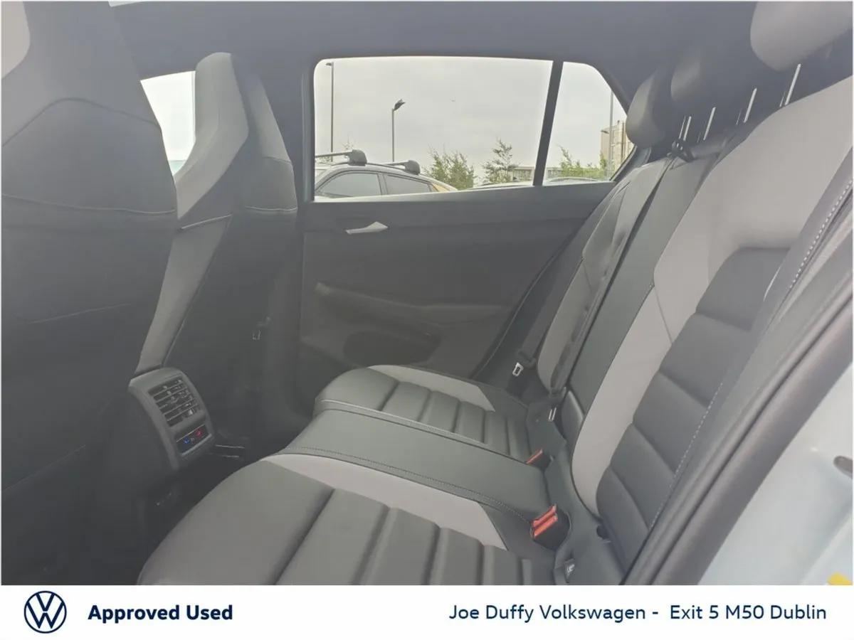 Volkswagen Golf GOLF GTE 1.5 TSI PHEV 177HP - Image 6