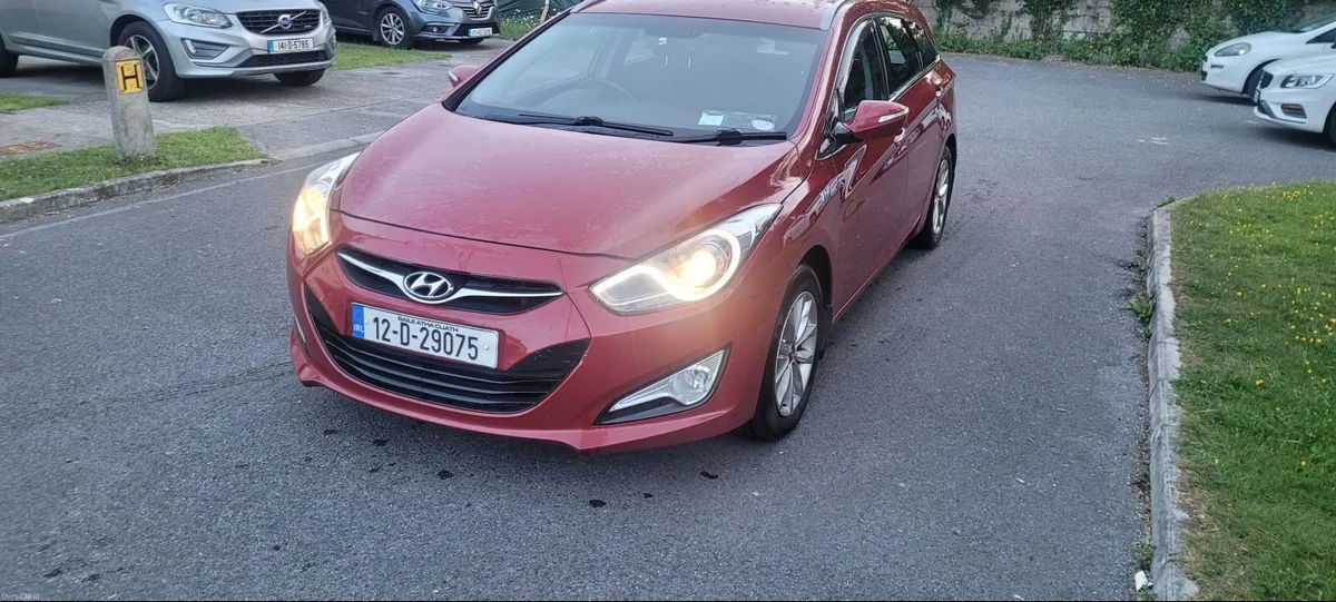Hyundai i40 2012 - Image 1