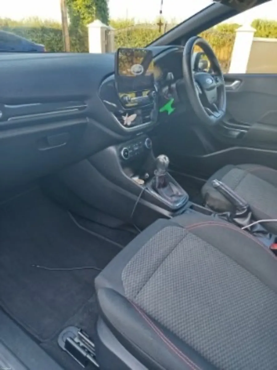 Ford Fiesta 2019 - Image 5