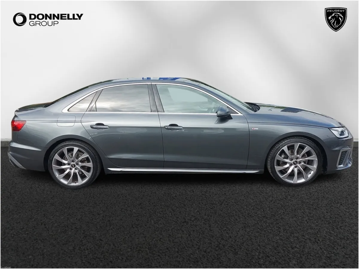 Audi A4 Saloon S Line - Image 3