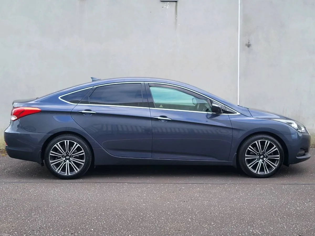 HYUNDAI I40 1.7 DIESEL TOP SPEC - Image 6