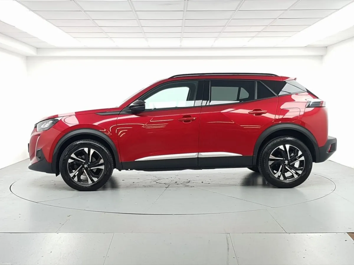 Peugeot 2008 1.2 Puretech 100bhp Allure - Image 5
