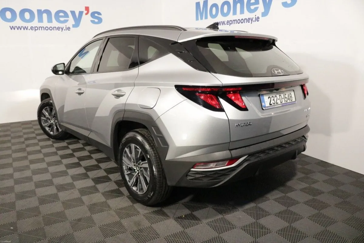 Hyundai Tucson Hybrid 1.6L Petrol Hybrid - Test Dr - Image 4