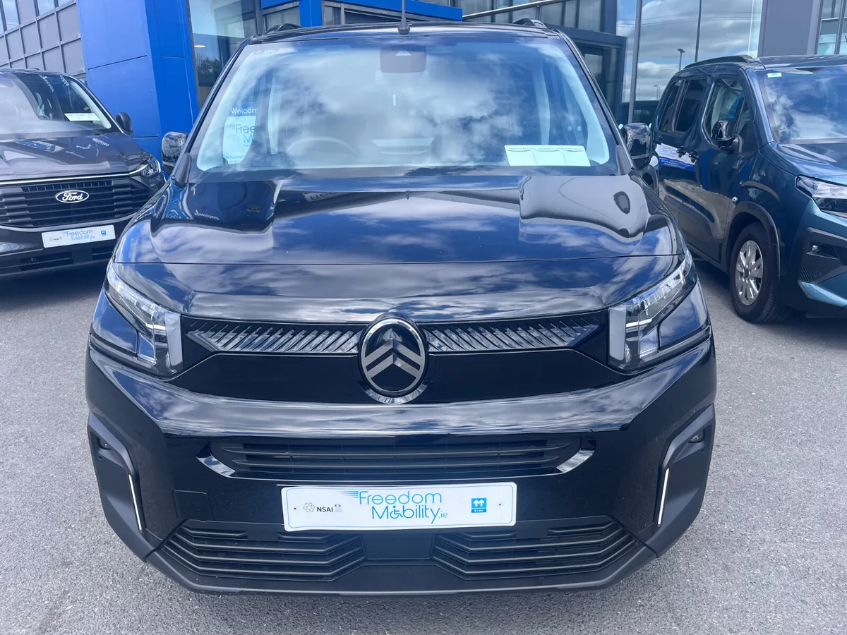 New Citroen Berlingo Auto Wheelchair Access - Image 2