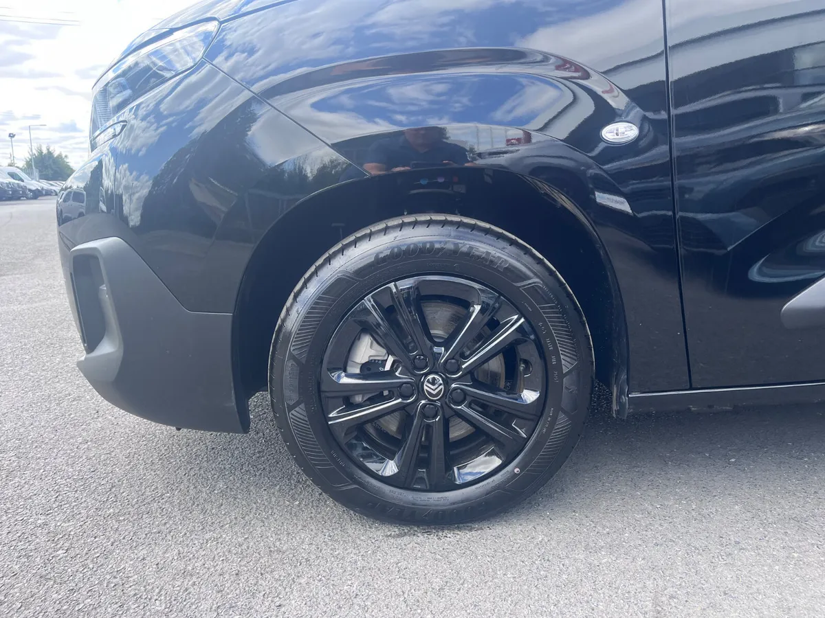 New Citroen Berlingo Auto Wheelchair Access - Image 4