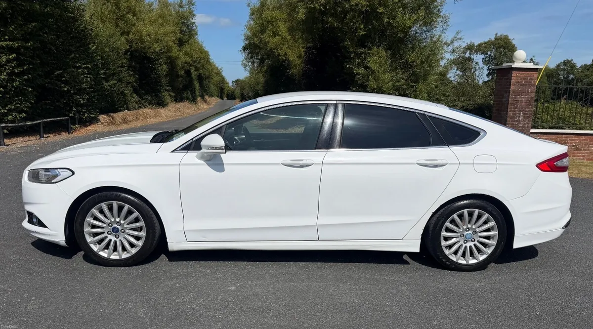 Ford Mondeo Taxed & Tested - Image 3