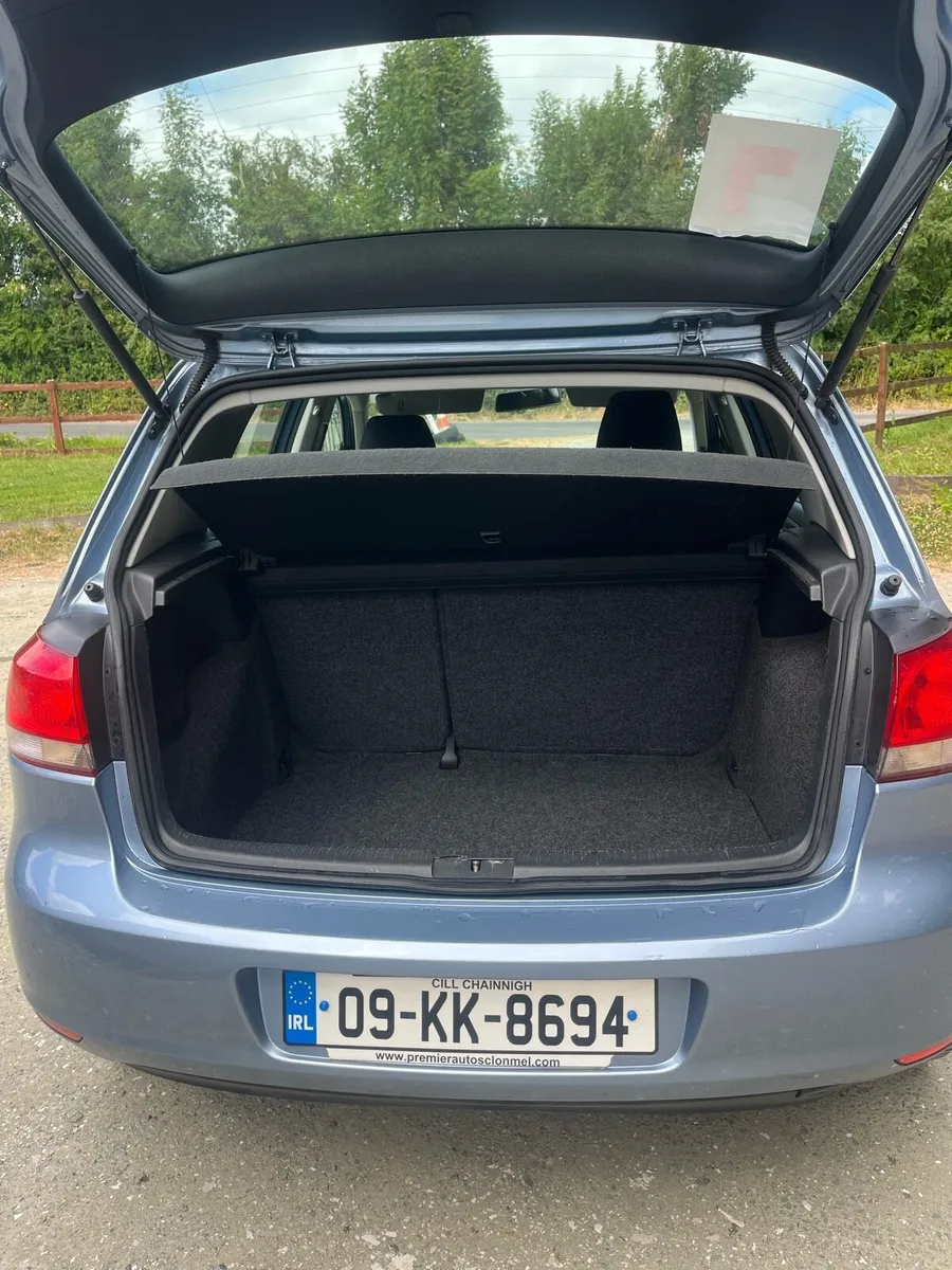 Volkswagon Golf - Image 3