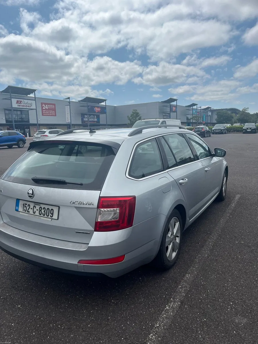 Skoda Octavia TAX 9/26 NCT 2/27 - Image 4