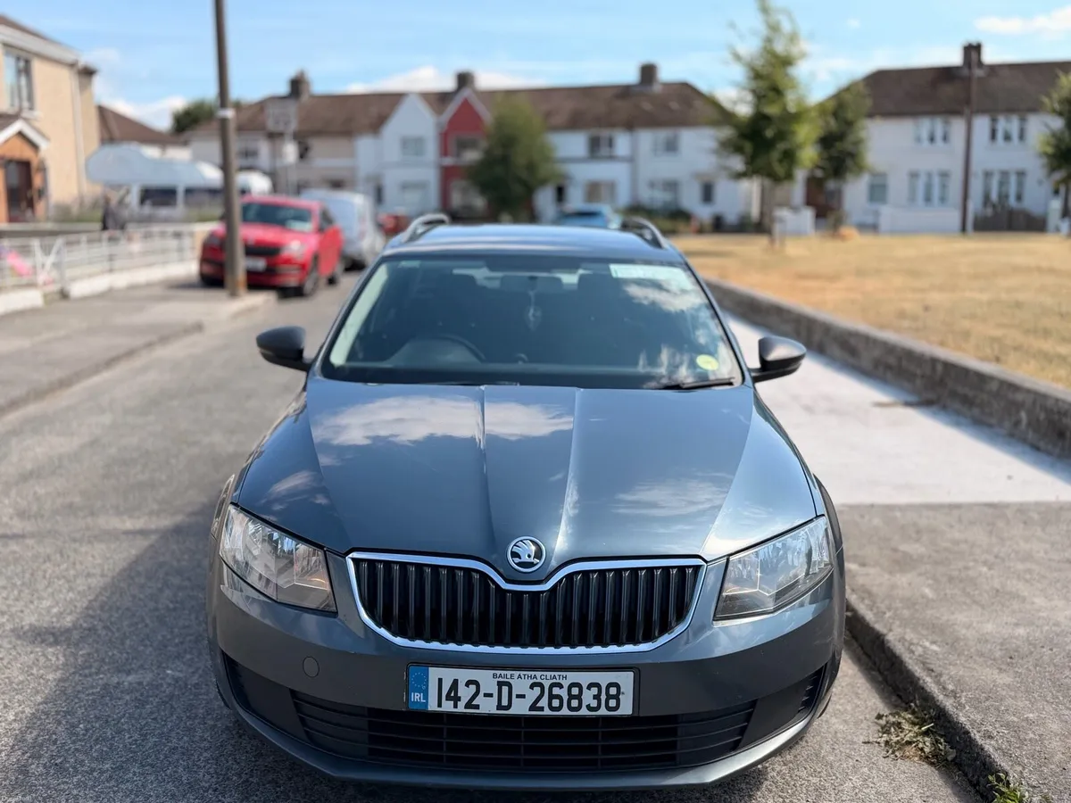 skoda octavia 2014 automatic nct & tax - Image 2
