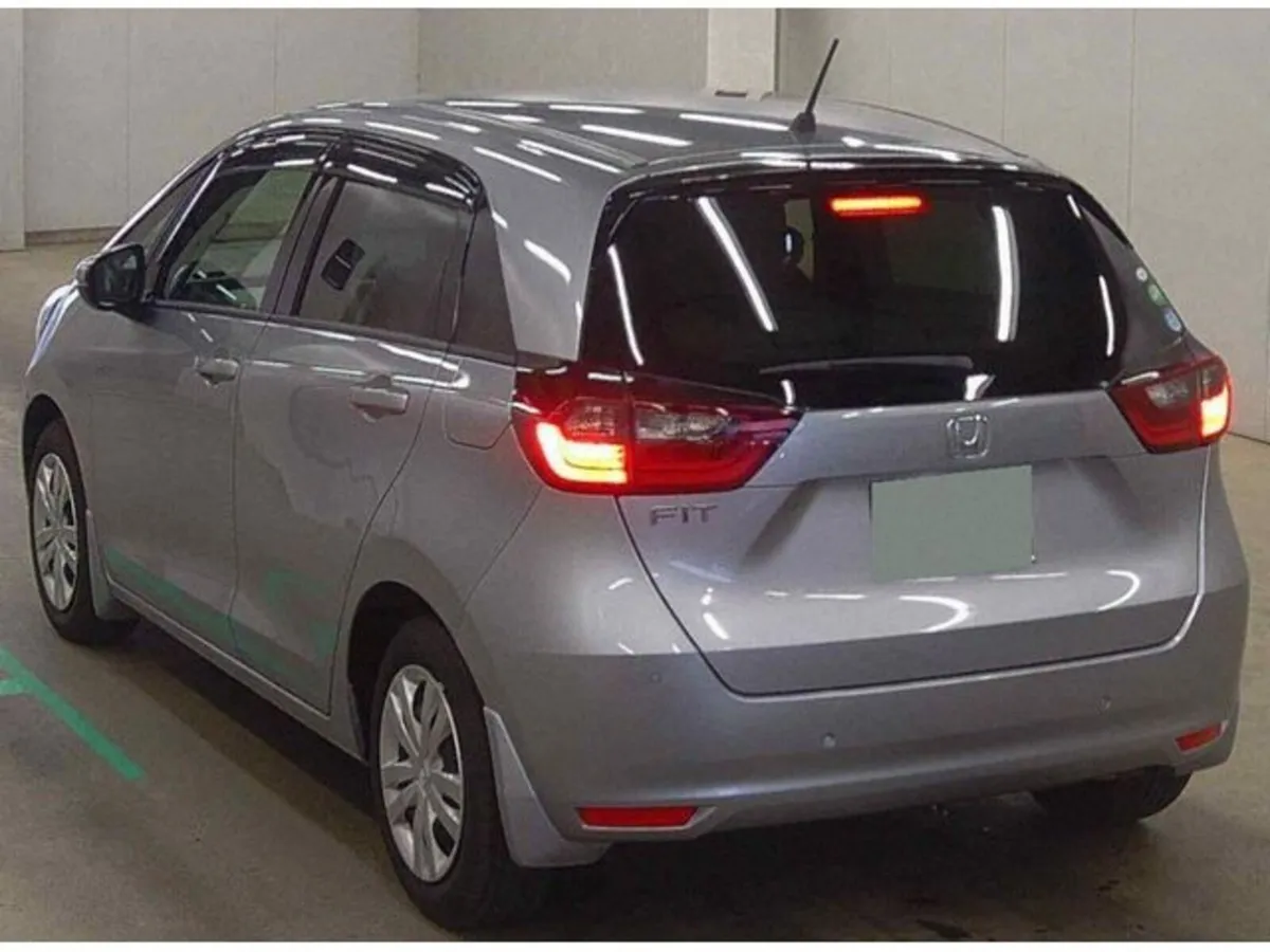 Honda Fit 1.3 Petrol Auto - Image 3