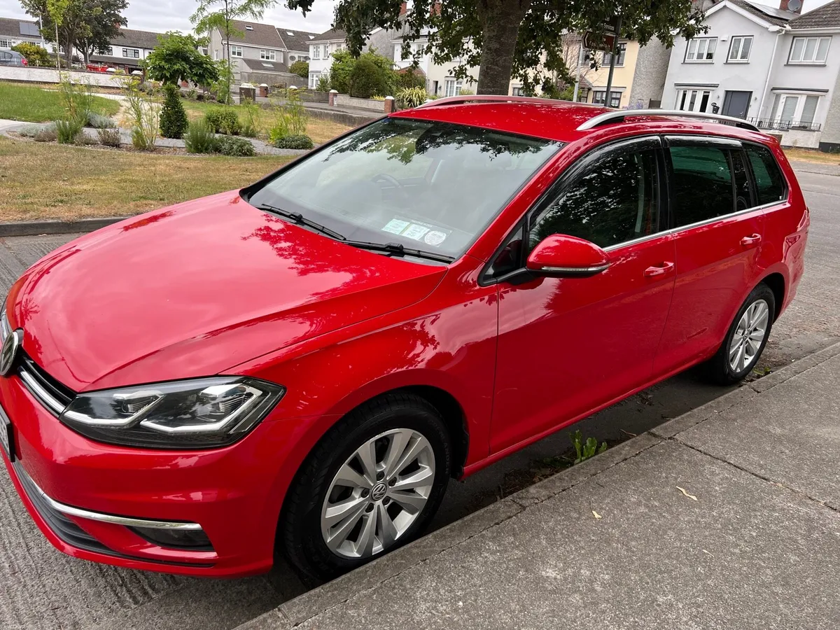 Volkswagen Golf 1.2 Tsi Auto Estate,Like Brand New - Image 2